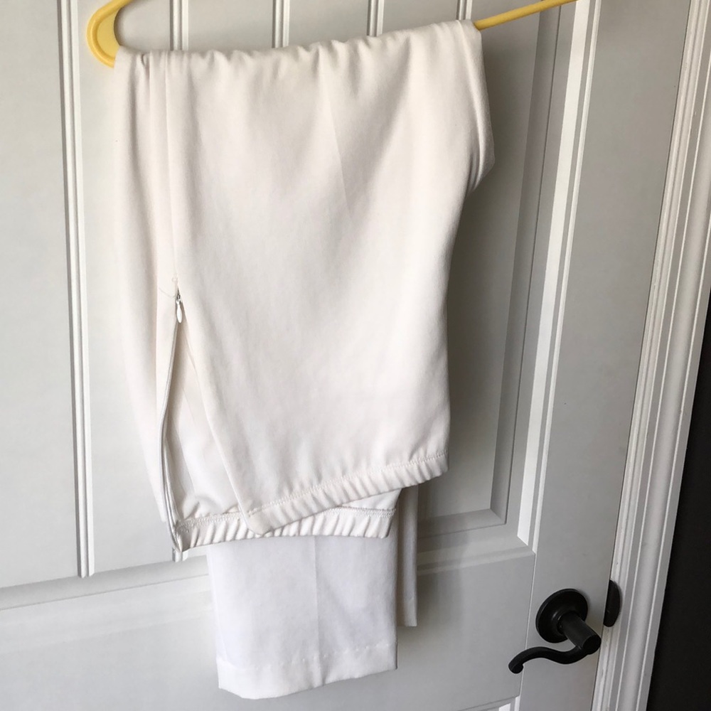Karen Kane pants
